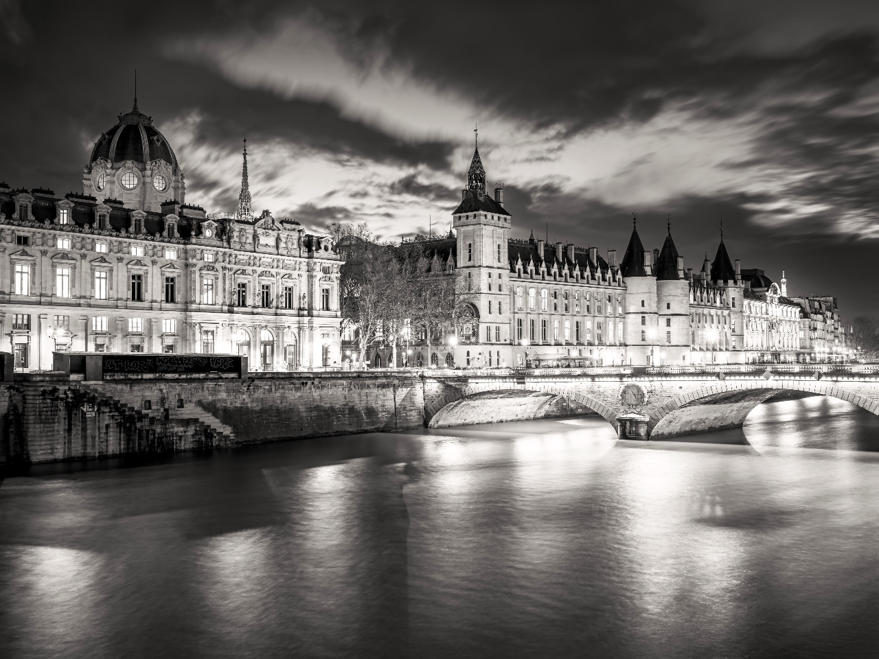 Quai De L'Horloge, Paris